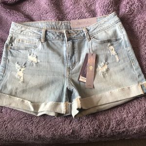 NWT size 8 shorts